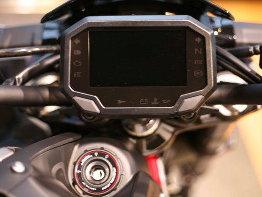kawasaki Z900 メーター保護フィルム+キーシリンダー保護フィルム キズ自己修復 10年耐久