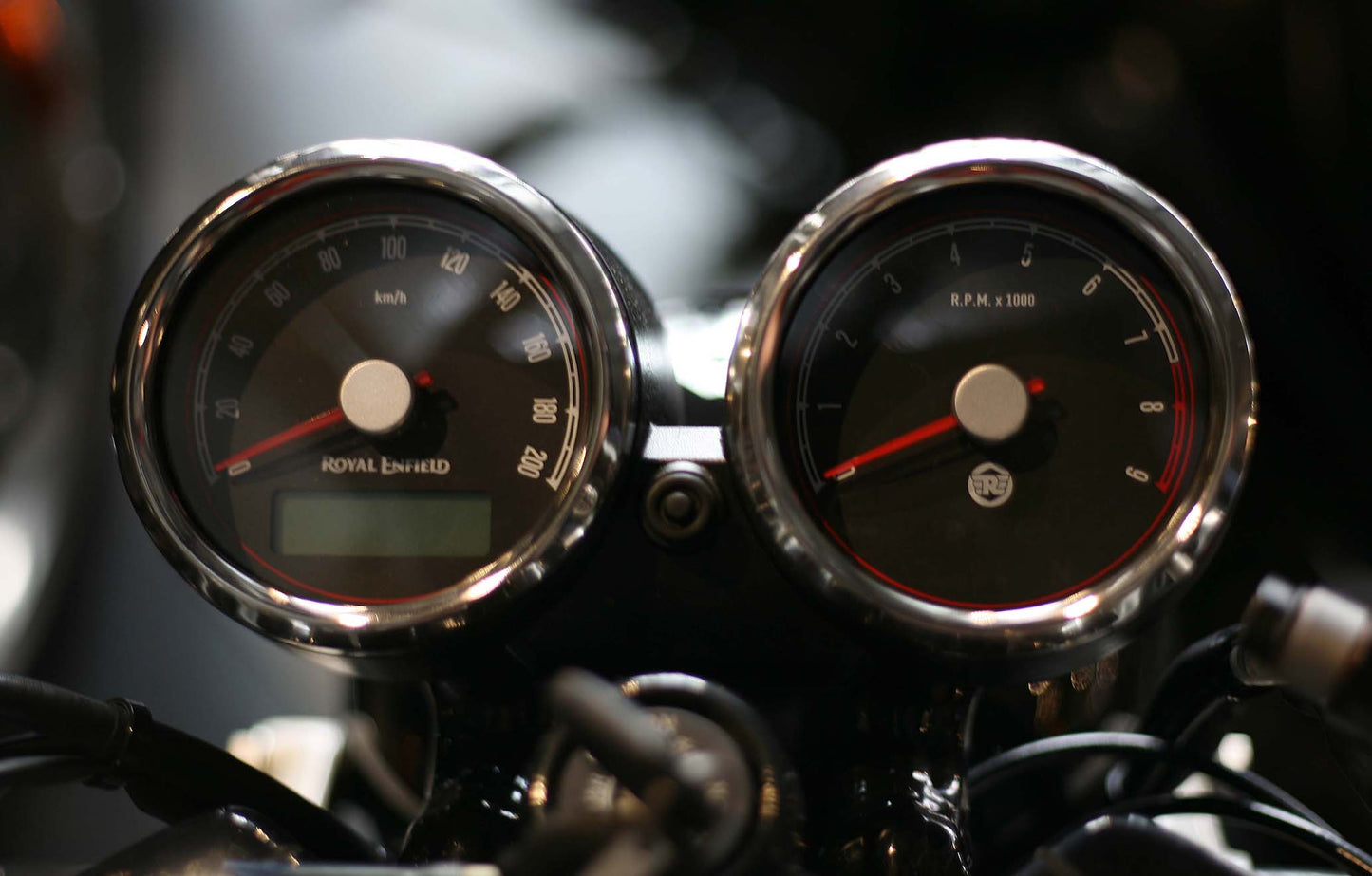 Royal Enfield INT650/CONTINENTAL GT650/コンチネンタルGT650 メーター保護フィルム (キズ自己修復 10年耐久)