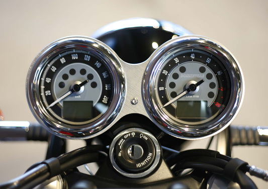 TRIUMPH   BONNEVILLE T120/BONNEVILLE T100 ボンネビルT120 ボンネビルT100 メーター保護フィルム (キズ自己修復 10年耐久)